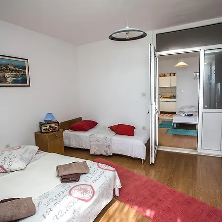 Apartamento Krilo Jesenice 14823b Dugi Rat